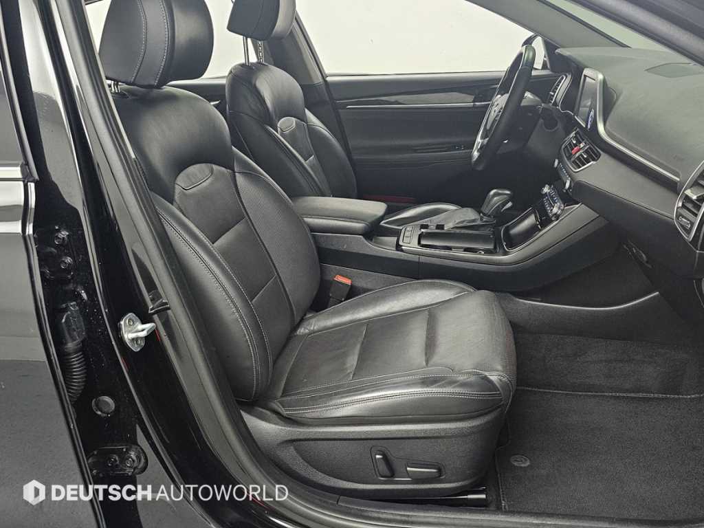 HYUNDAI Grandeur - Vista 10