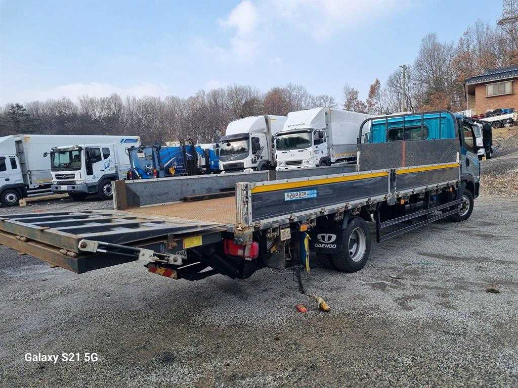 medium and large cargo Cargo - Vista 11