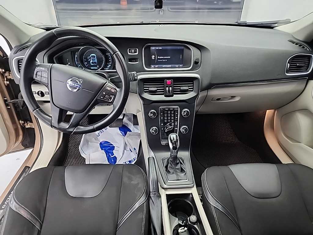 Volvo V40 - Vista 8