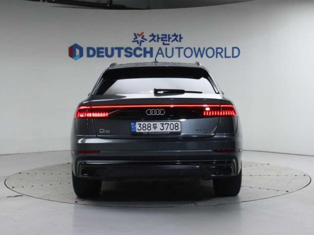 Audi Q8 - Vista 4