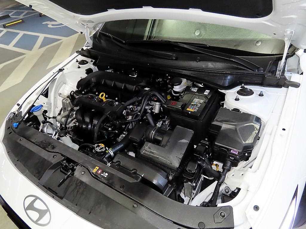 HYUNDAI Avante 2025 Blanco - Importación desde Corea - HF Imports Iquique - Foto 19