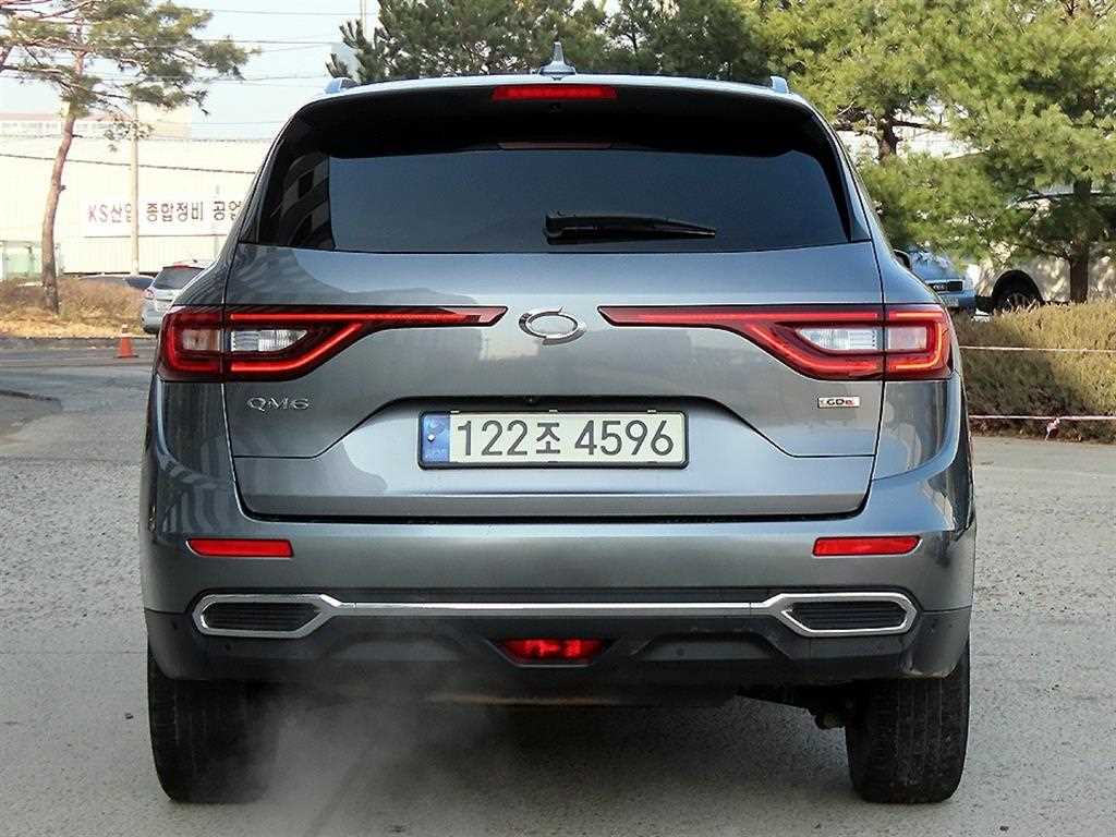 SAMSUNG QM6 - Vista 4