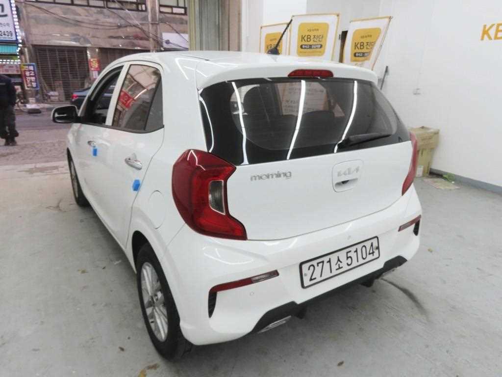 KIA Morning - Vista 4