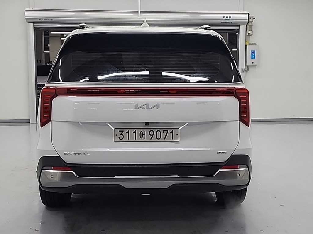 KIA Carnival - Vista 3