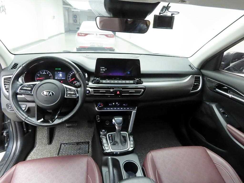 KIA Seltos - Vista 6