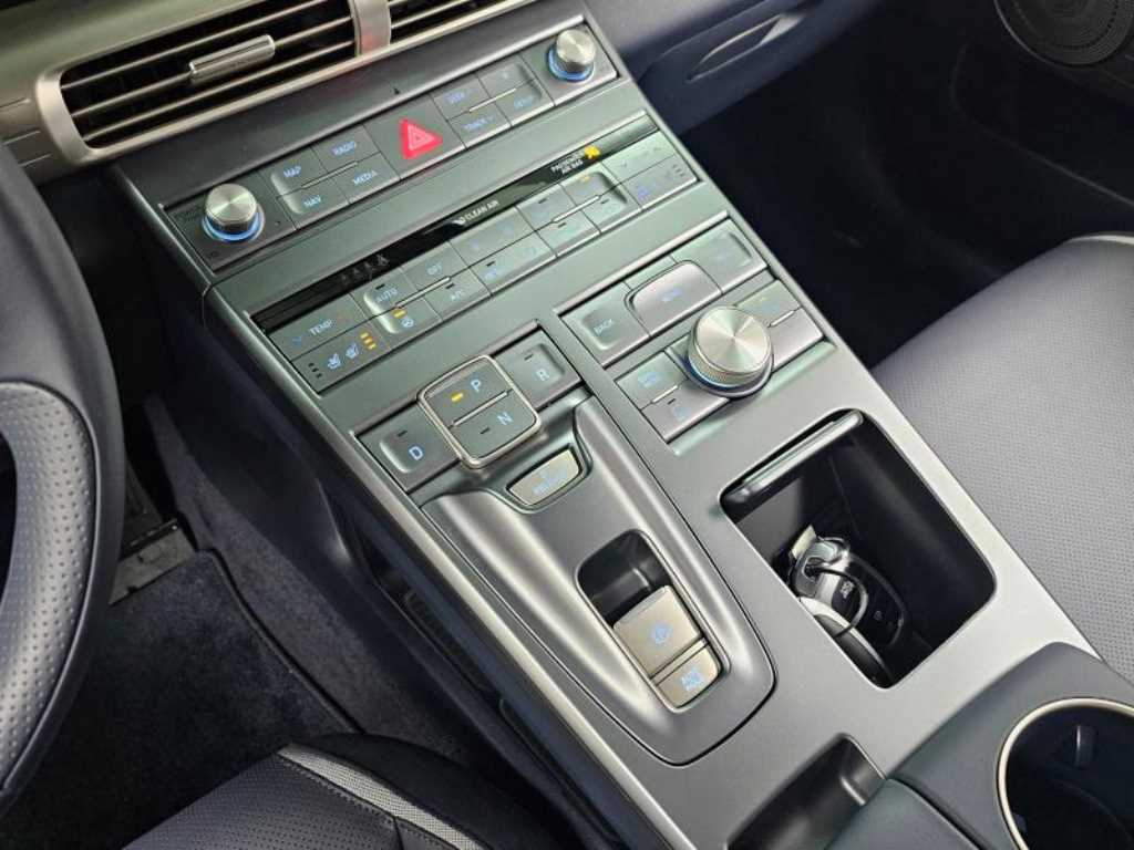 HYUNDAI Nexo - Vista 9