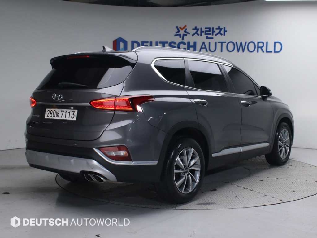 HYUNDAI Santa Fe - Vista 4