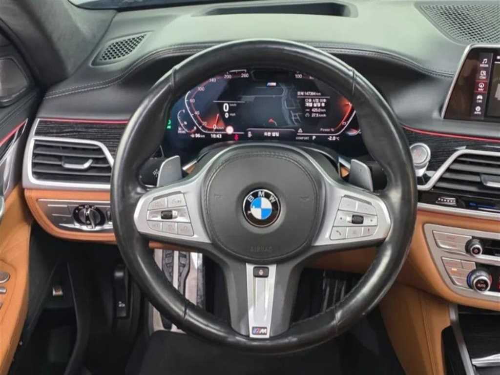 BMW 7 Series - Vista 9