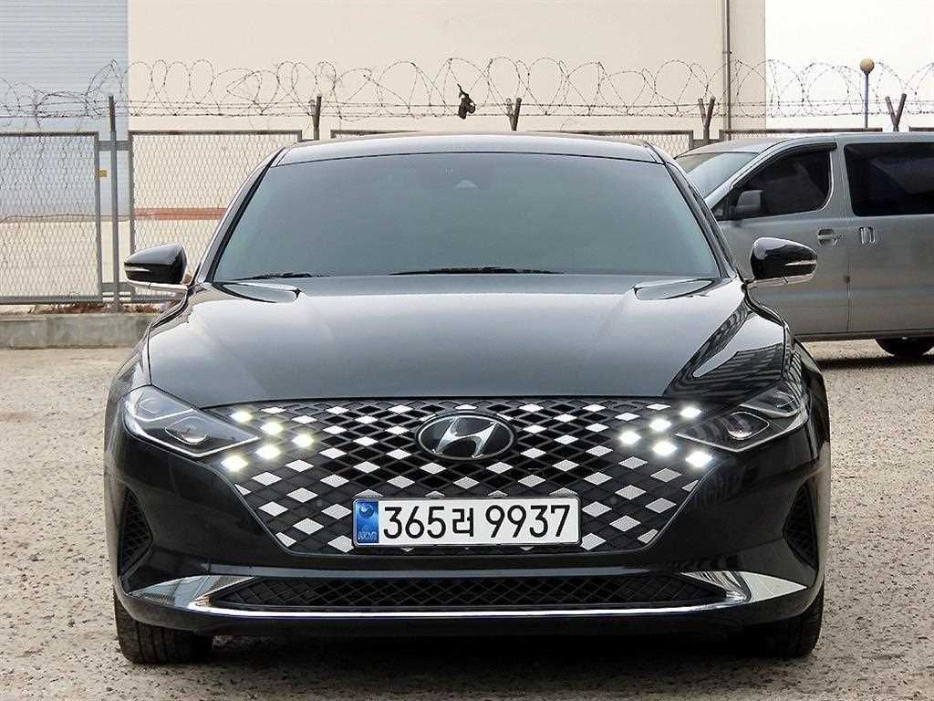 HYUNDAI Grandeur 2022 Negro - Importación desde Corea - HF Imports Iquique - Foto 1