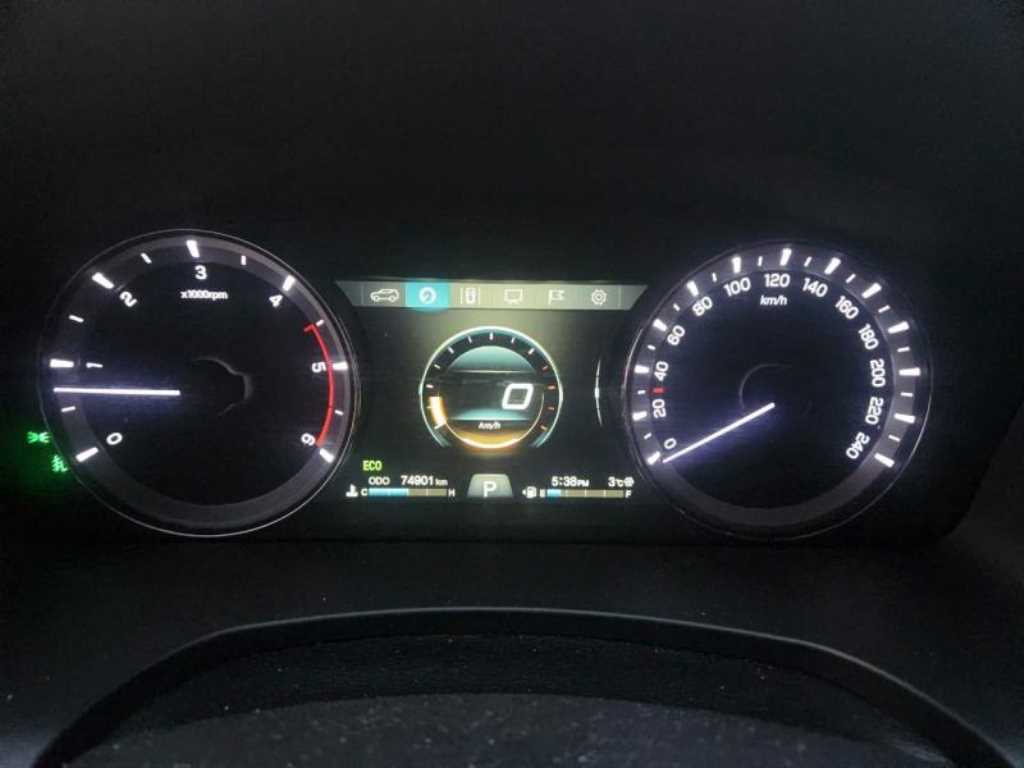 Ssangyong Rexton - Vista 8