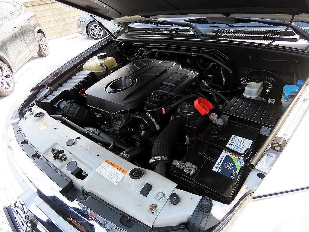 Ssangyong Rexton 2013 Plateado - Importación desde Corea - HF Imports Iquique - Foto 19