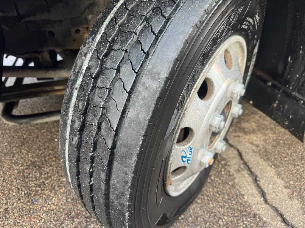 medium and large bus Hyundai bus 2013 the color of pearl - Importación desde Corea - HF Imports Iquique - Foto 15