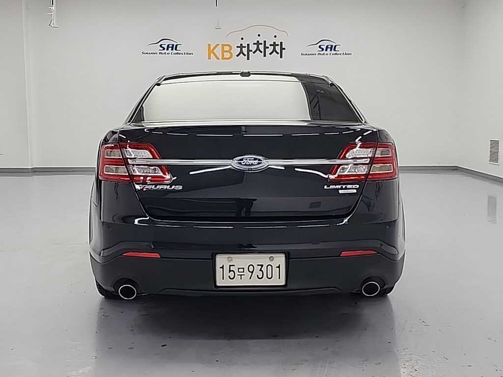 Ford Torus - Vista 5