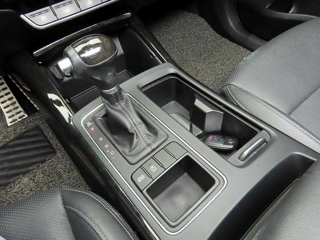 KIA Sorento - Vista 10