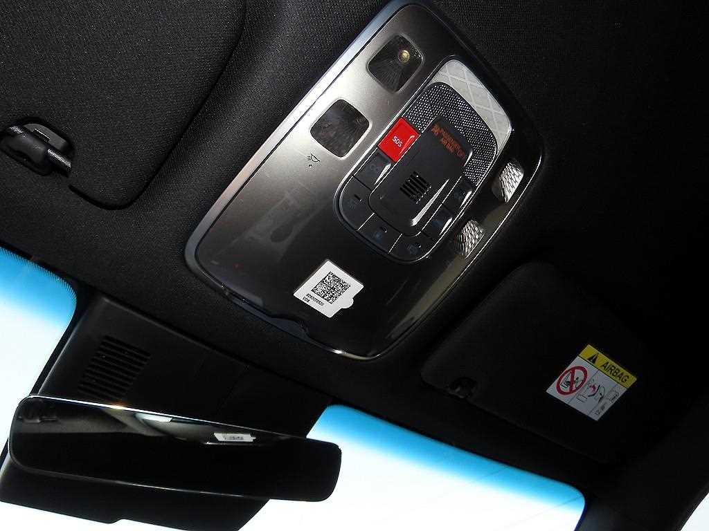 Genesis GV70 2025 Negro - Importación desde Corea - HF Imports Iquique - Foto 14