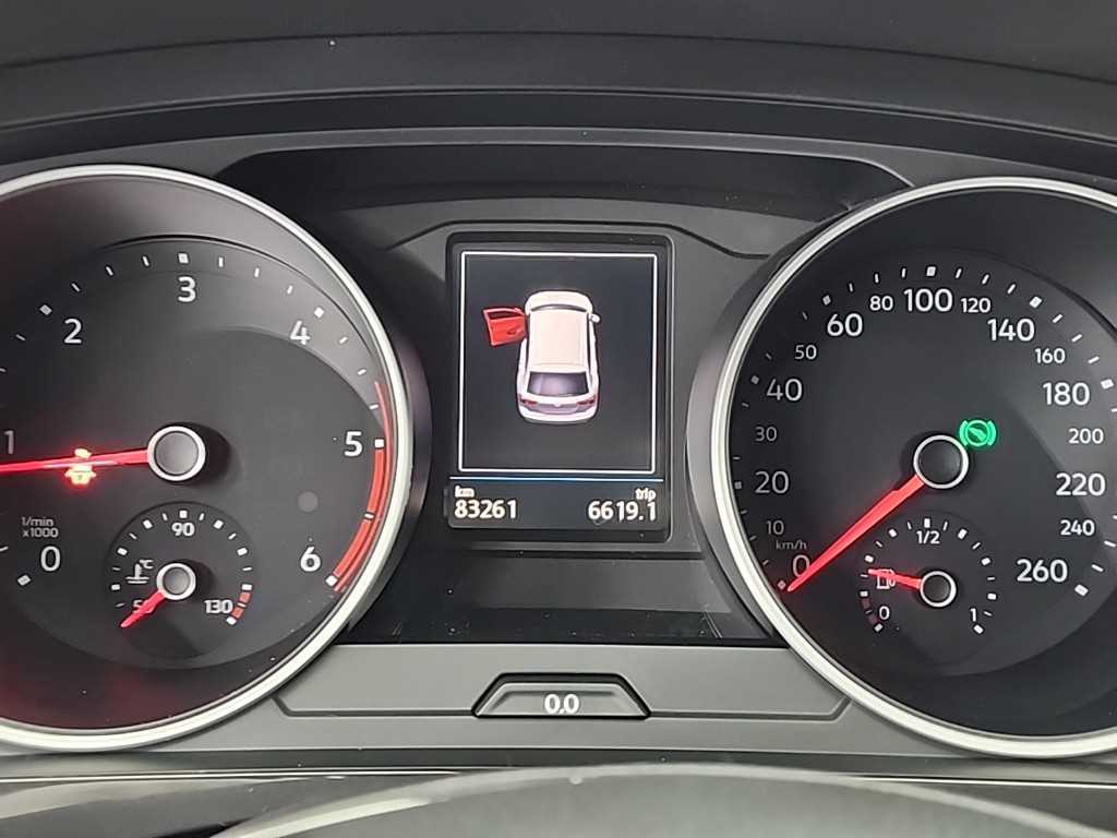 Volkswagen Tiguan - Vista 6