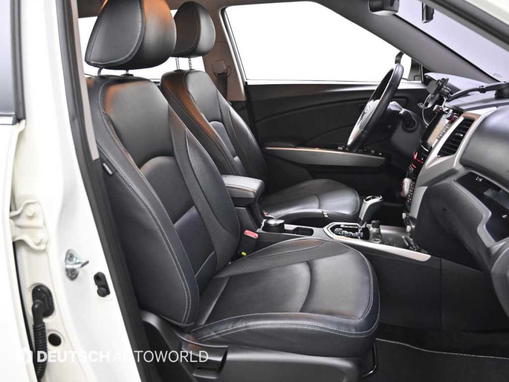 Ssangyong Tivoli - Vista 10