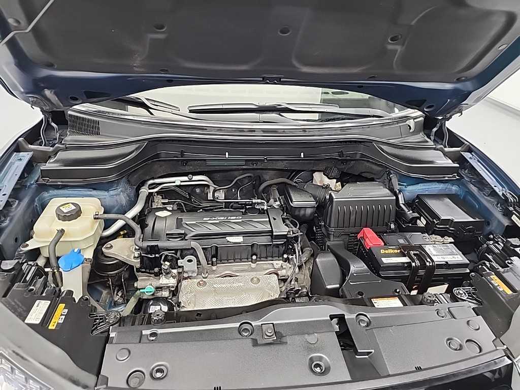 Ssangyong Tivoli - Vista 5