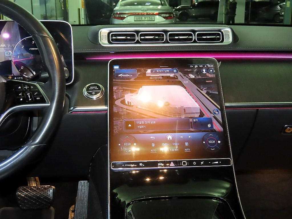 Mercedes Benz S Class - Vista 11