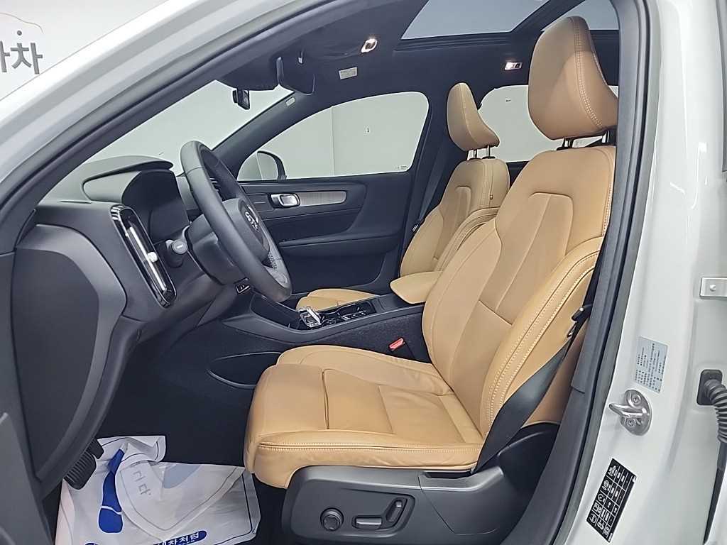 Volvo XC40 - Vista 11