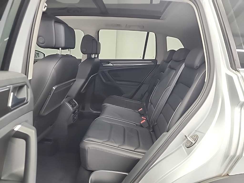 Volkswagen Tiguan - Vista 12
