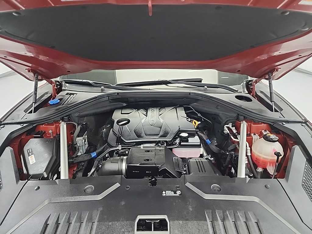 Genesis GV70 - Vista 5