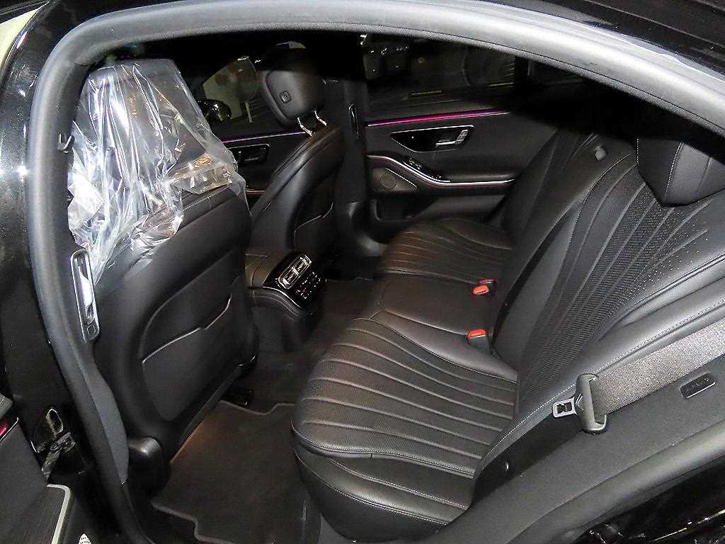 Mercedes Benz S Class - Vista 7