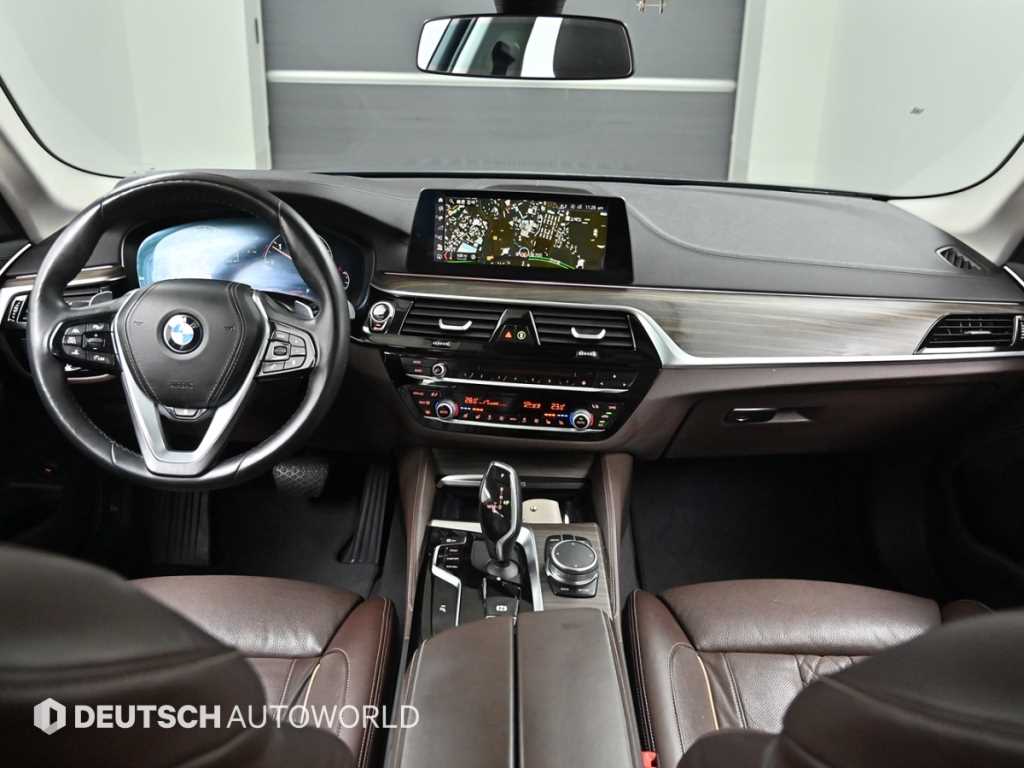 BMW 5 Series - Vista 7