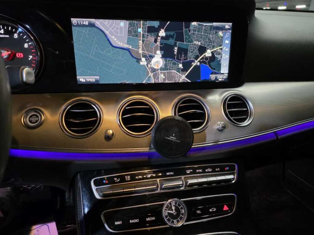 Mercedes Benz E class 2019 Gris - Importación desde Corea - HF Imports Iquique - Foto 15