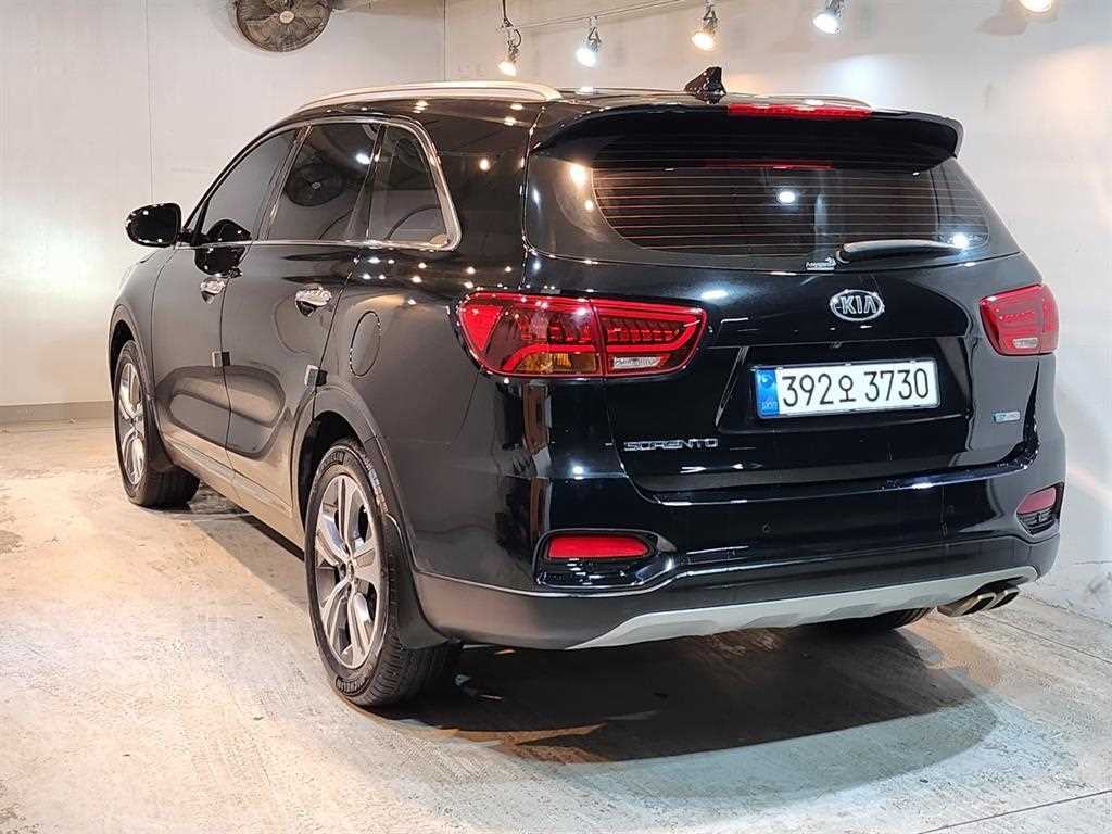 KIA Sorento - Vista 4