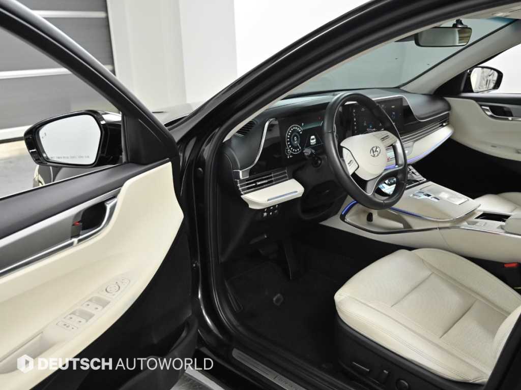 HYUNDAI Grandeur - Vista 11