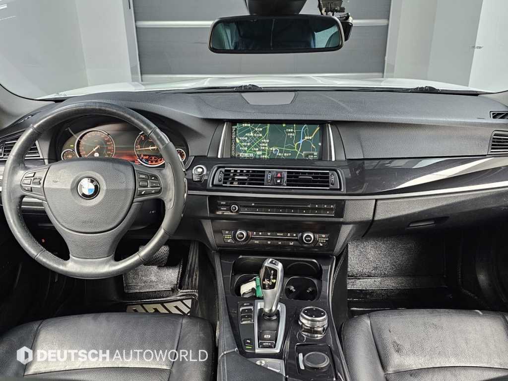 BMW 5 Series - Vista 7