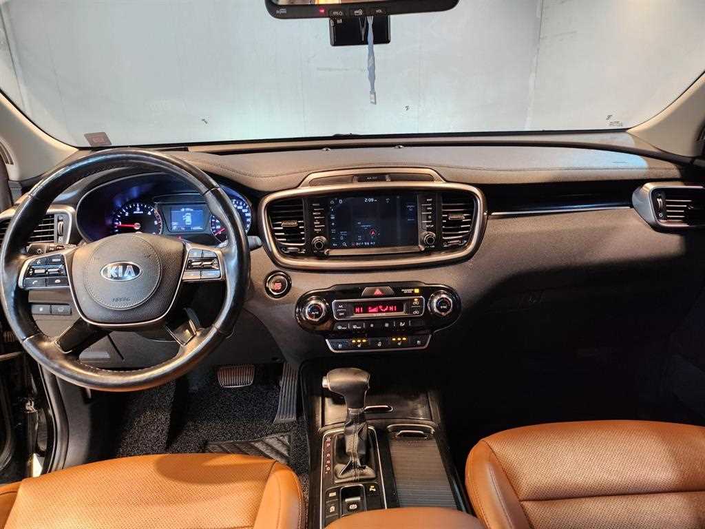 KIA Sorento - Vista 10