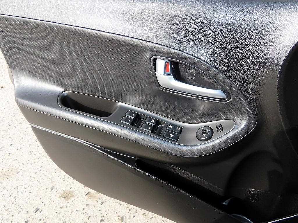 KIA Morning - Vista 11