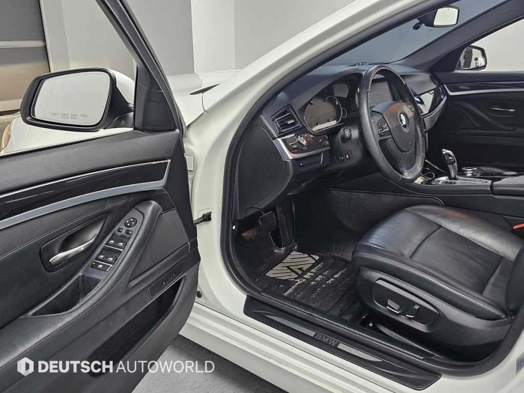 BMW 5 Series - Vista 11