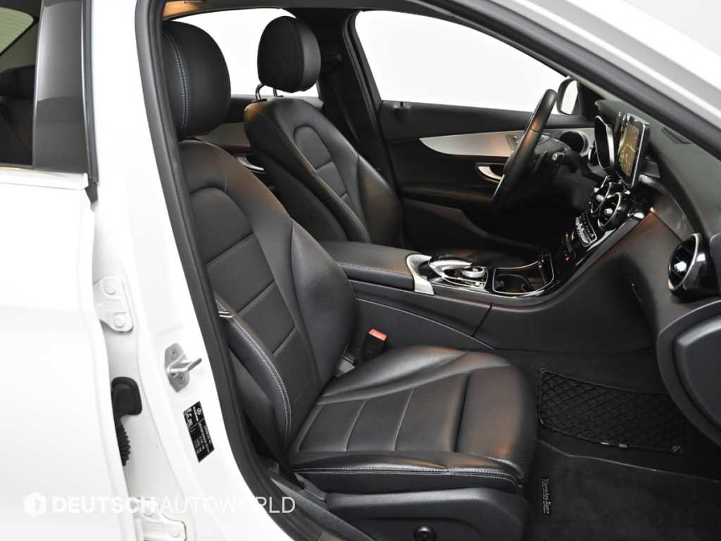 Mercedes Benz C Class - Vista 10