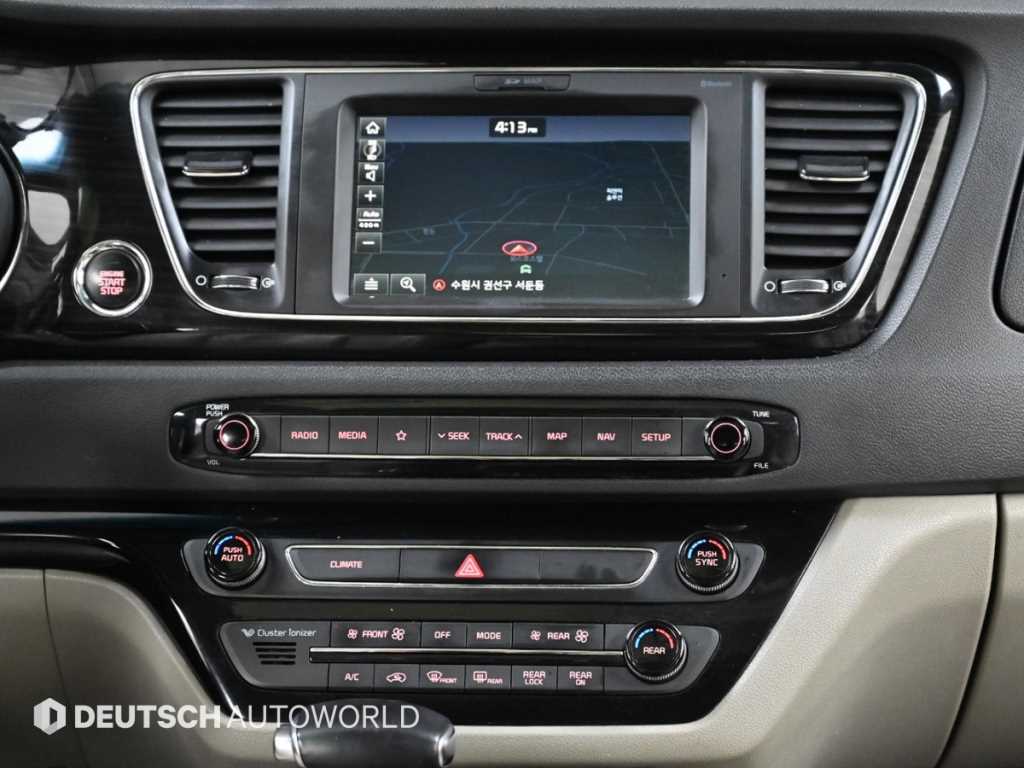 KIA Carnival 2019 Gris - Importación desde Corea - HF Imports Iquique - Foto 14