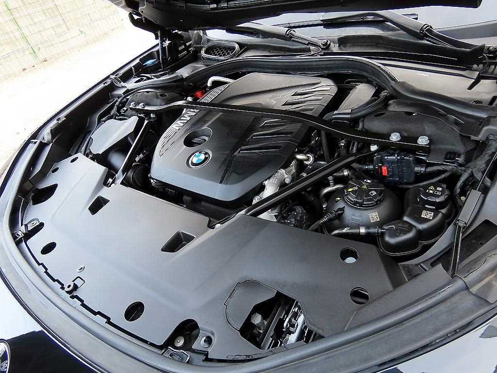 BMW 7 Series 2023 Negro - Importación desde Corea - HF Imports Iquique - Foto 18