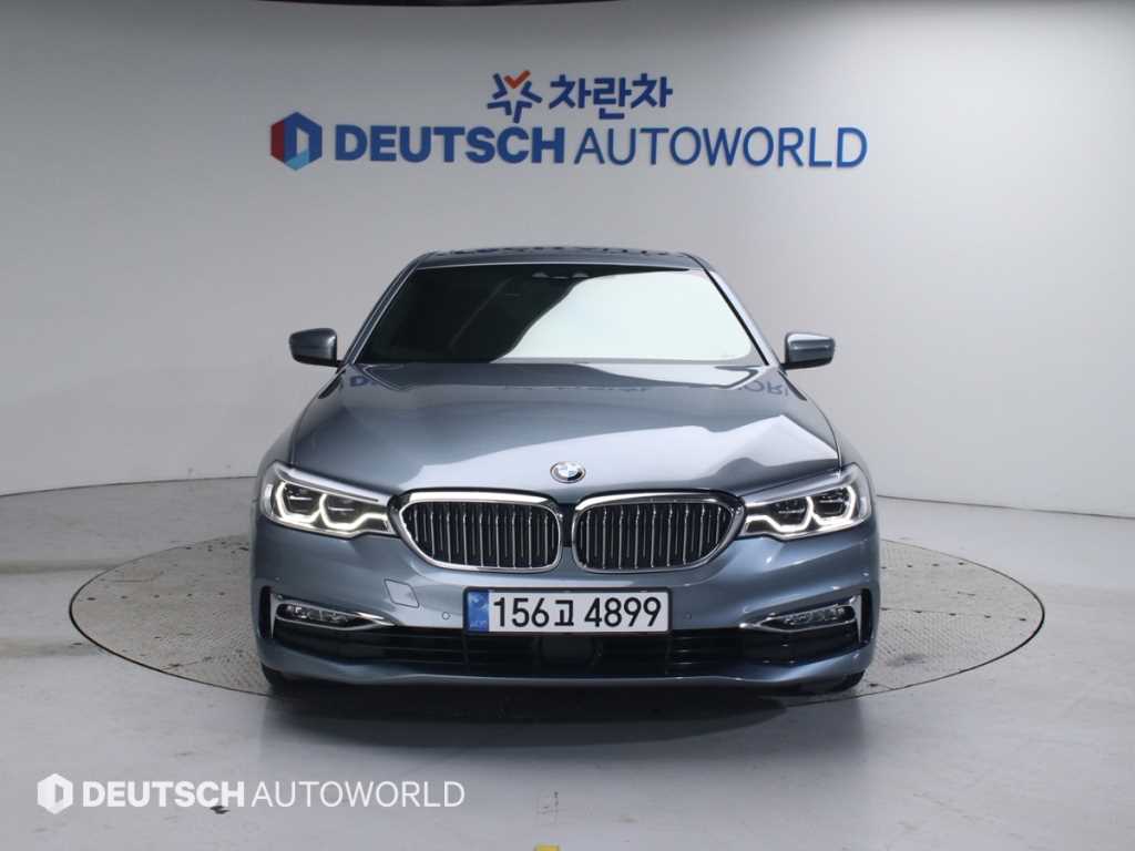 BMW 5 Series - Vista 3