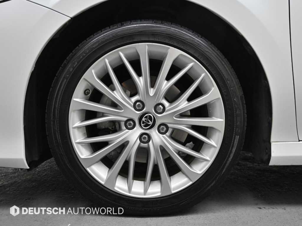 Toyota Camry - Vista 5