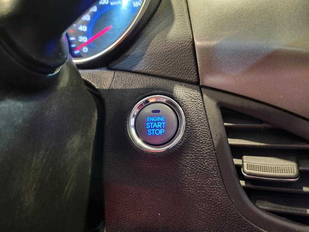 HYUNDAI Avante - Vista 8