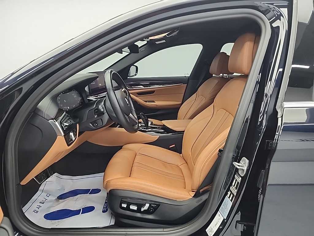 BMW 5 Series - Vista 11