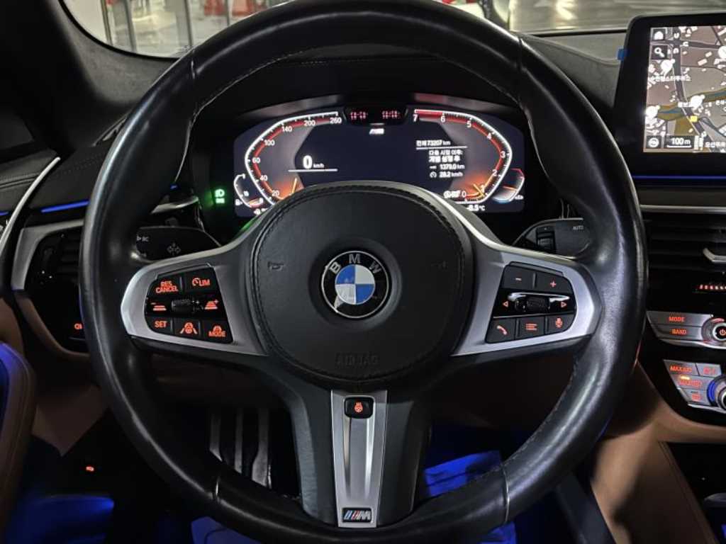 BMW 5 Series - Vista 10