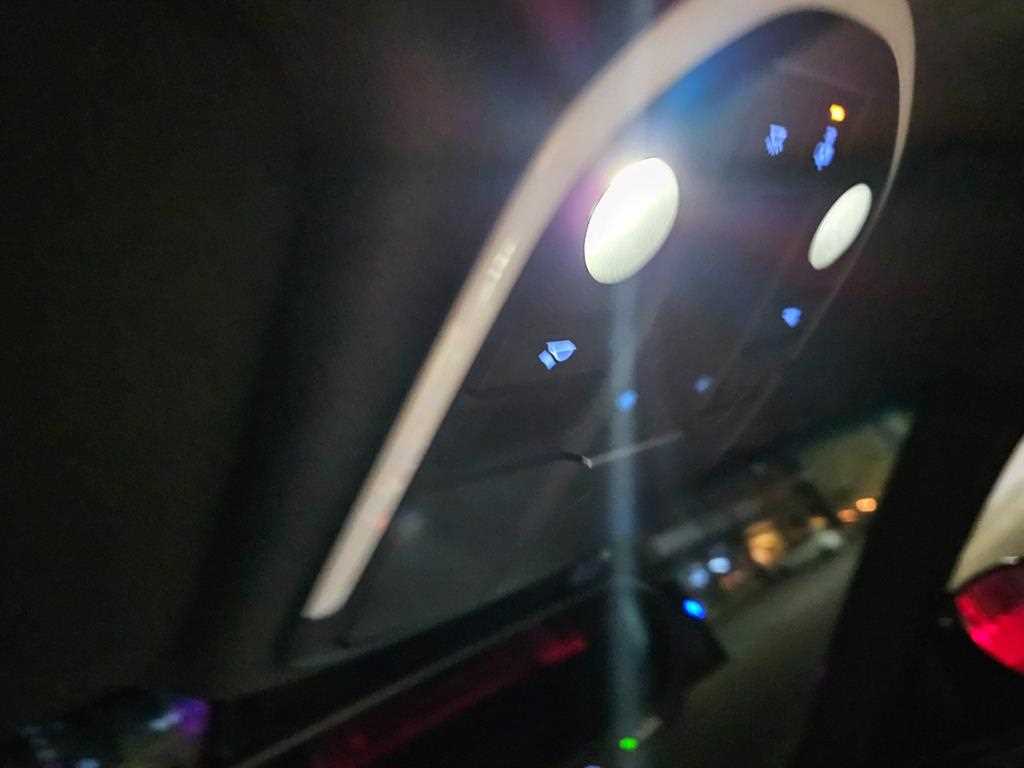 Genesis G70 2019 Negro - Importación desde Corea - HF Imports Iquique - Foto 15