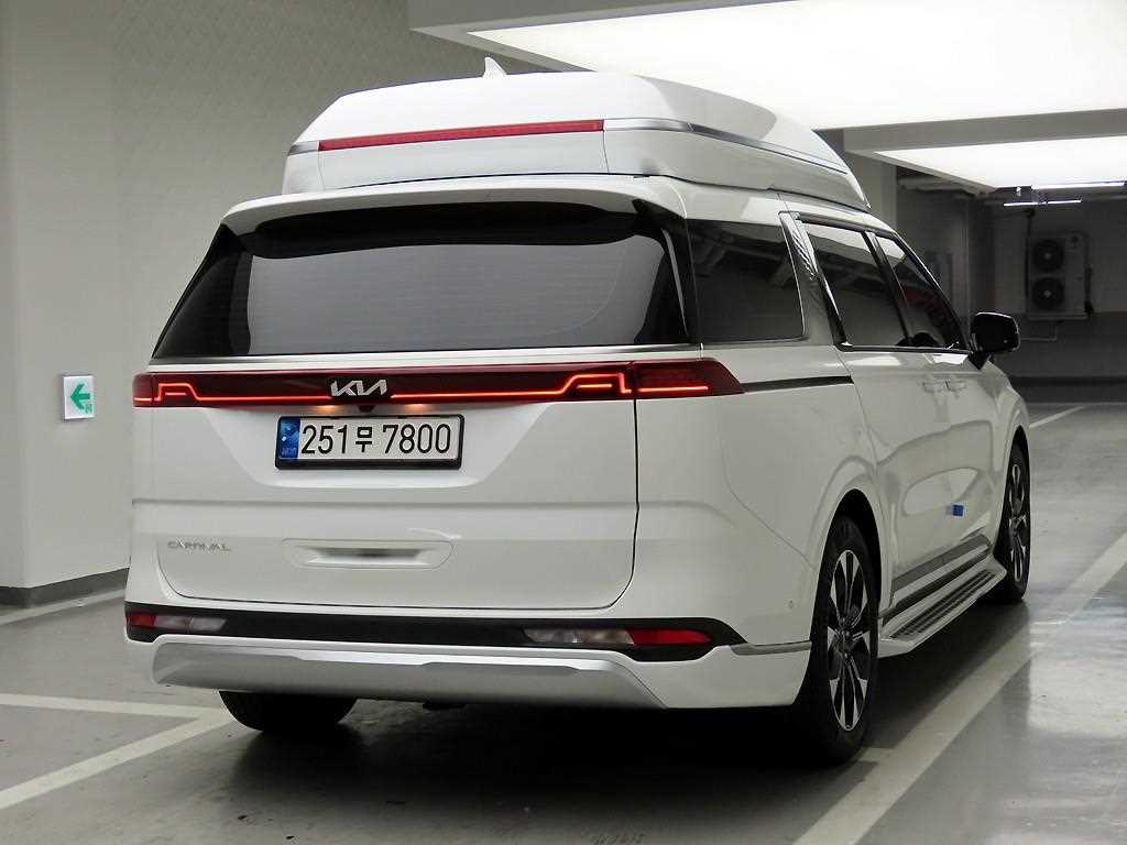 KIA Carnival - Vista 4