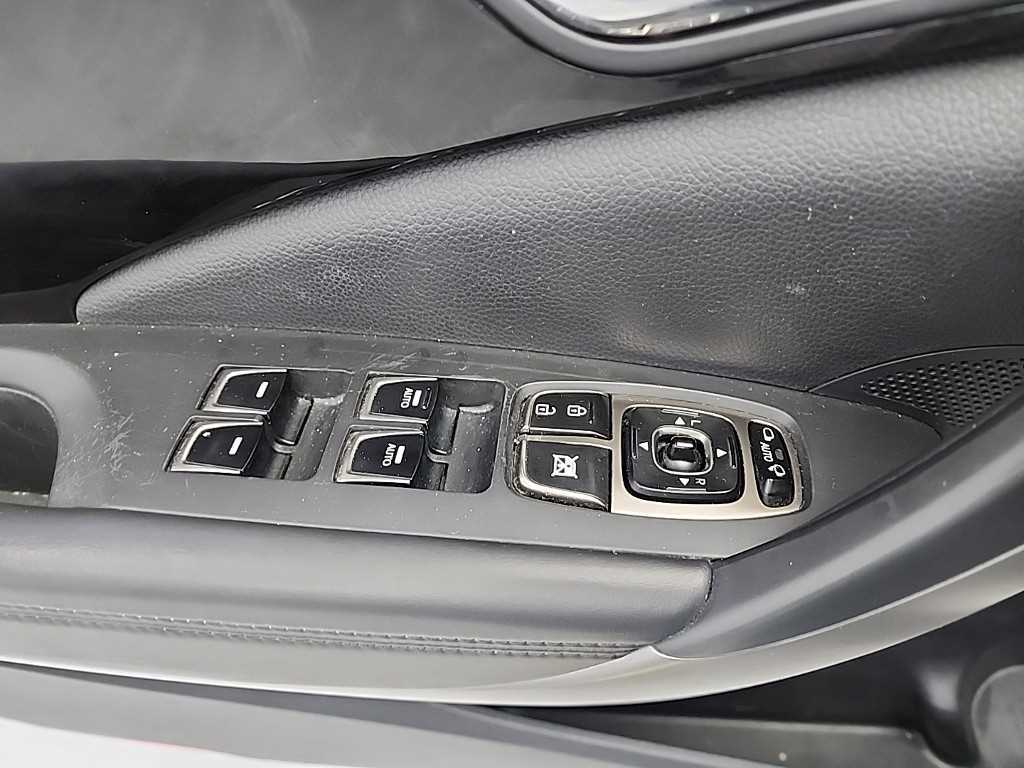 HYUNDAI Grandeur 2013 Plateado - Importación desde Corea - HF Imports Iquique - Foto 16