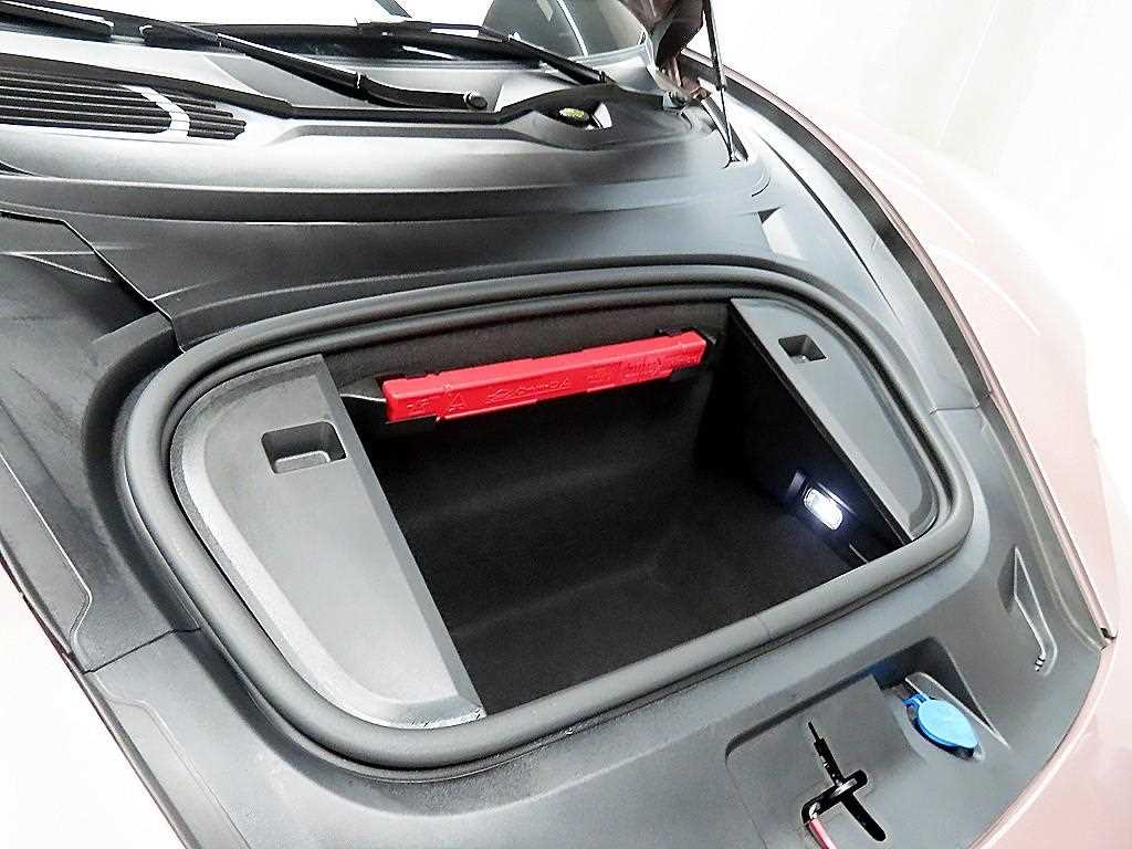 Porsche Taycan 2024 Morado - Importación desde Corea - HF Imports Iquique - Foto 18