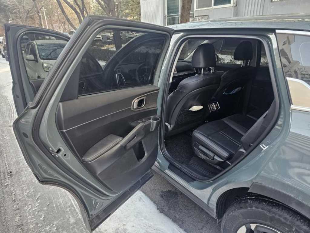 KIA Sorento - Vista 6