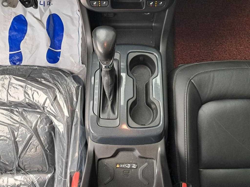 Chevrolet ?Colorado 2022 Gris - Importación desde Corea - HF Imports Iquique - Foto 15