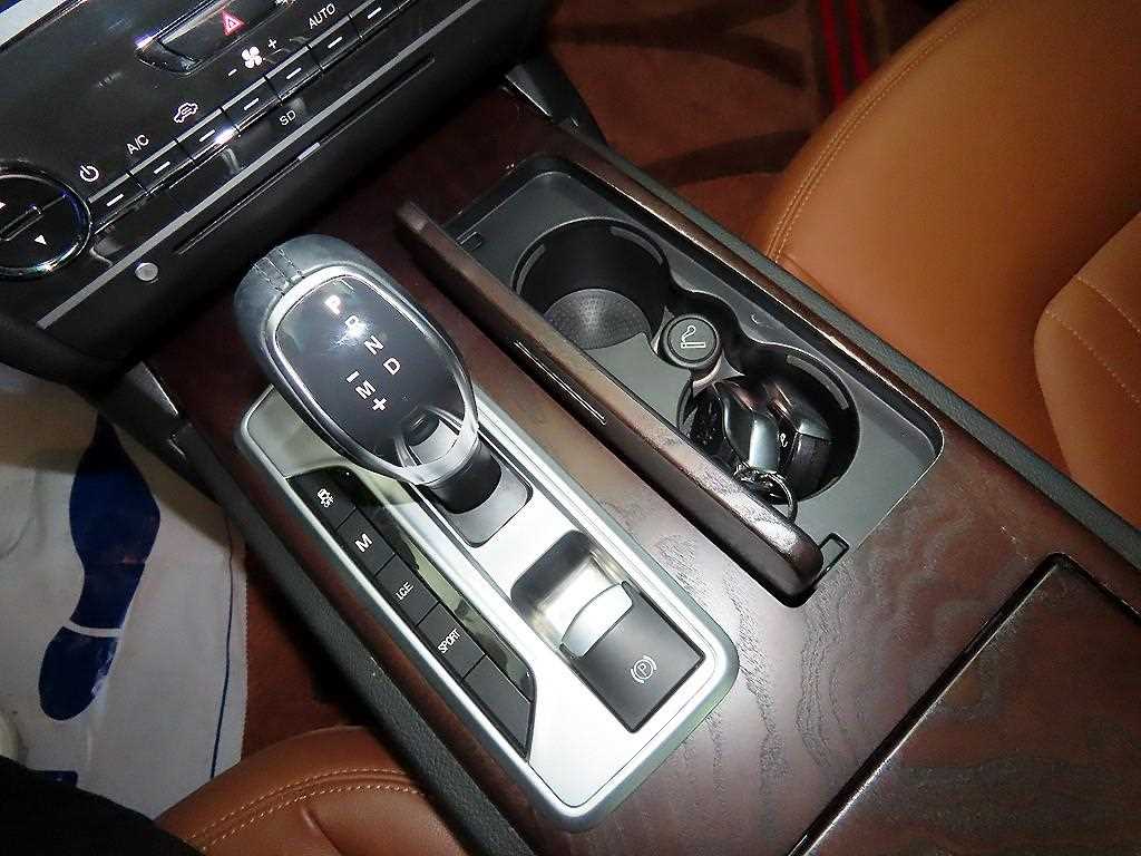 Maserati Ghibli - Vista 12